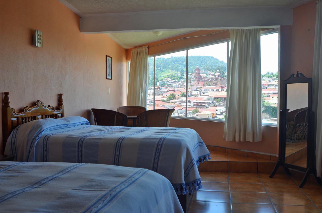 Hotel Restaurante Los Arcos Tlalpujahua de Rayón Esterno foto